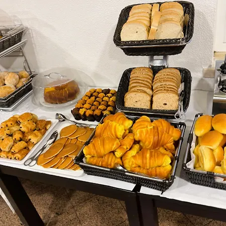 Berlenga 4 Alojamento de Acomodação e Pequeno-almoço 3*