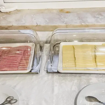 Alojamento de Acomodação e Pequeno-almoço Berlenga 4 3*